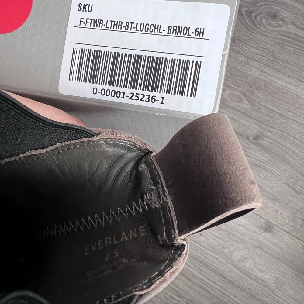 EVERLANE The Lug Chelsea Boots Size 6.5 Leather Taupe Brown Platform Grunge 90s